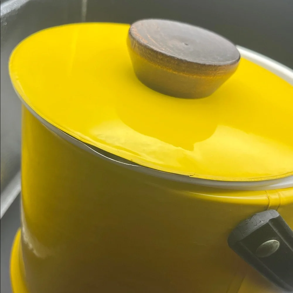 MCM Moldtronics mustard yellow 60s ice bucket bar ware 50s maximalist